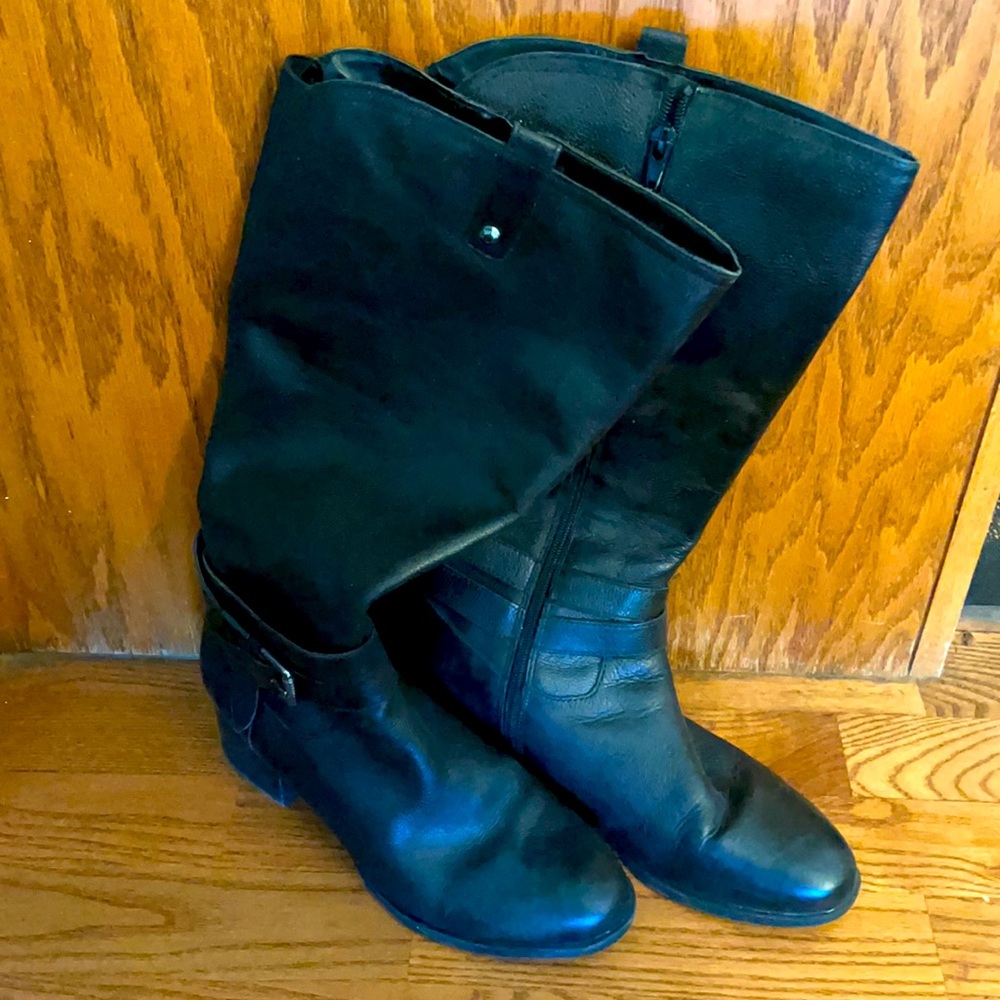 Naturalizer Wide Calf Boot